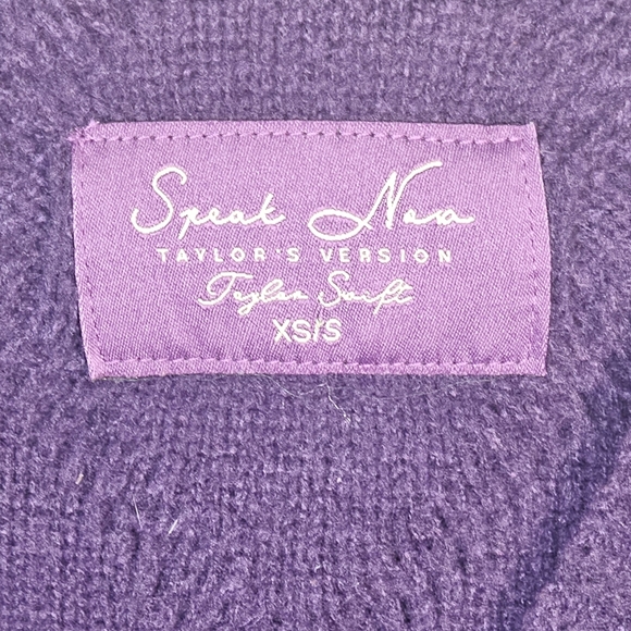 Taylor Swift Purple and Blue Cardigans - Picture 4 of 13